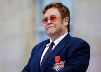 De Maluma a Raphael: el curioso origen del nombre artístico de estas 11 estrellas