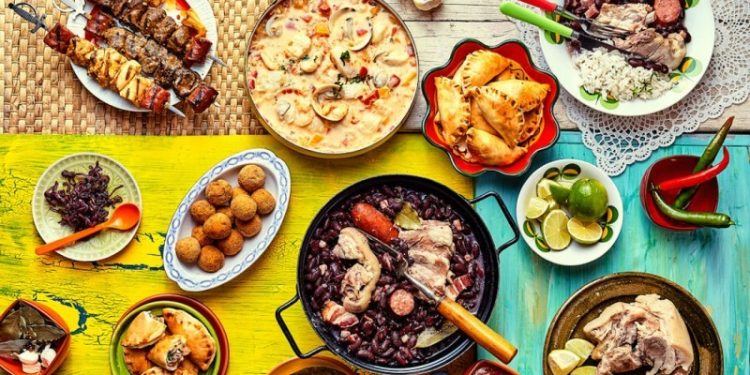 Gastronomía brasileña, los 10 platos típicos que debes probar si viajas a Brasil